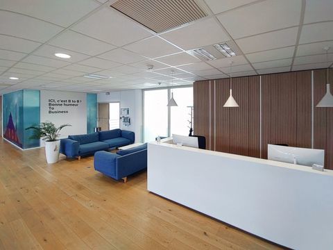 Acc&egrave;s illimit&eacute; au coworking space de MASSY, Stop & Work Massy  99 91300 Massy