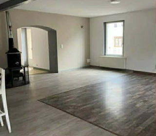  Appartement � louer 5 pi�ces 150 m�