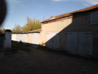  Parking / Garage � louer 18 m�