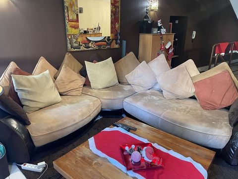 Canap d'angle 7 places 600 Bouzonville (57)