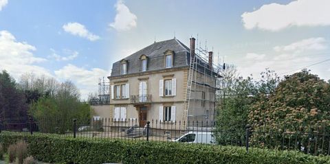 Bureau dans Maison de Ma&icirc;tre avec parkings parc arbor&eacute; 210 57190 Florange