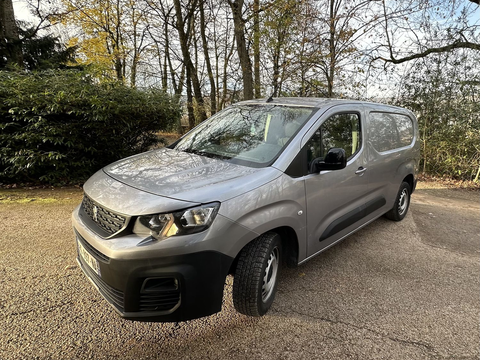 Peugeot Partner PARTNER FOURGON LONG 950 KG BLUEHDI 100 S&S BVM6 PREMIUM 2021 occasion Thionville 57100