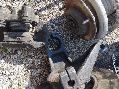 Pi&egrave;ces et &eacute;quipements Voiture Pi&egrave;ces et &eacute;quipements Voiture  occasion Le Pavillon-Sainte-Julie 10350