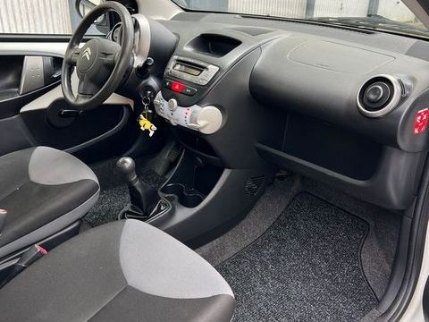 Citro&euml;n C1 1.0i airDream 2013 occasion Orl&eacute;ans 45000