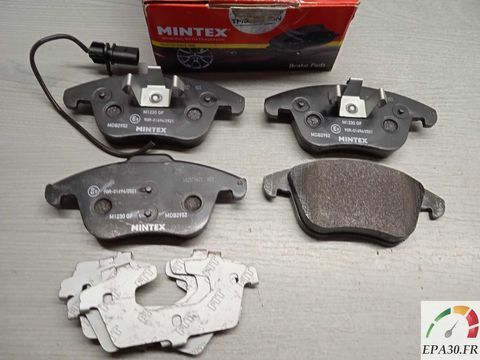 Pi&egrave;ces et &eacute;quipements Voiture Pi&egrave;ces et &eacute;quipements Voiture  occasion Laudun-l'Ardoise 30290