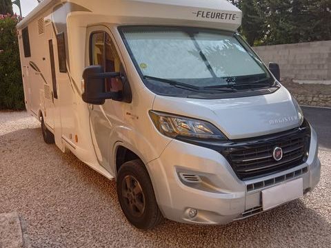 FLEURETTE Camping car 2018 occasion Les Matelles 34270