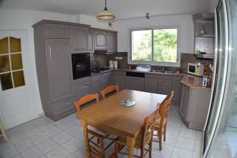   Maison type F4 plain-pied sur sous-sol et grand terrain  Maison - 4 pi�ce(s) - 115 m�