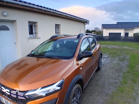 Dacia Sandero TCe 90 Stepway Essential 2023 occasion Montgaillard 40500