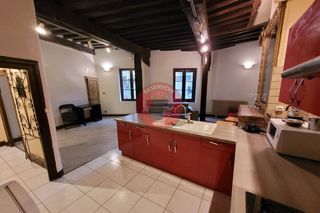  Immeuble � vendre 7 pi�ces 145 m�