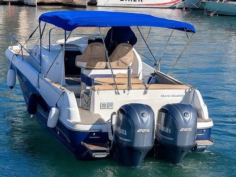 Bateaux &agrave; moteur Vedette - Yacht - Offshore 2012 occasion Saint-Tropez 83990