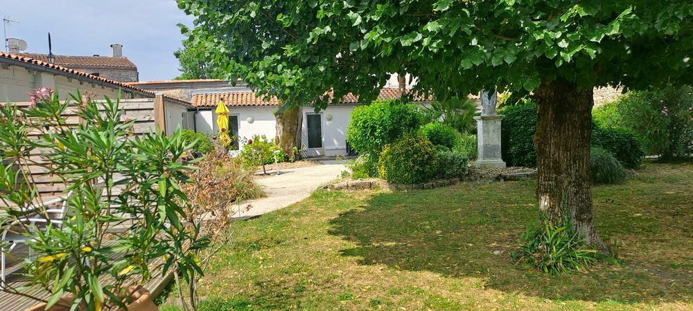 � vendre  Propri�t�/ch�teau Mornac-sur-Seudre (17113)