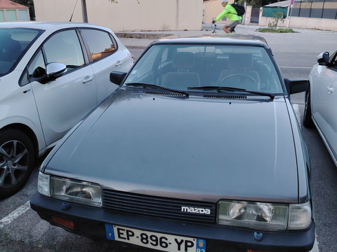 Mazda 626 2.0 DX Super 1985 occasion Saint-Mandrier-sur-Mer 83430