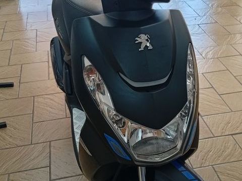 Scooter PEUGEOT 2019 occasion Aniche 59580