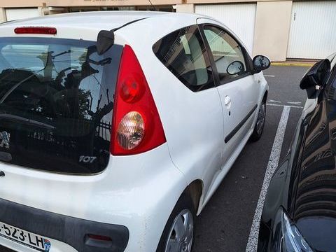 Peugeot 107 1.0e 12V 68ch BLUE LION 2-Tronic Trendy 2007 occasion Cannes 06400