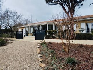  Maison � vendre 4 pi�ces 160 m�