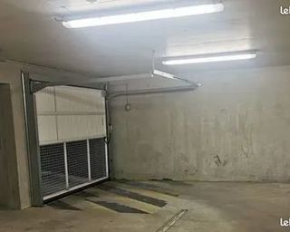  Parking / Garage � louer 15 m�