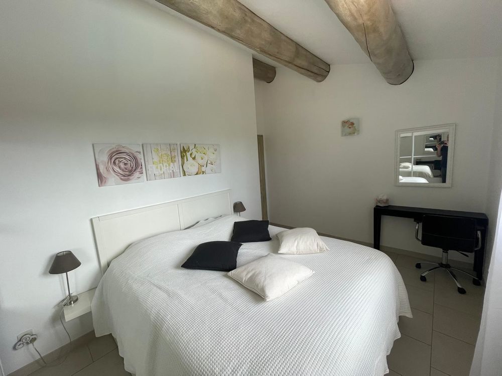 � vendre  Villa Saint-Julien (83560)