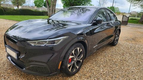 Ford Mustang Mach-E Extended Range 99 kWh 351 ch AWD 2021 occasion R&eacute;taud 17460