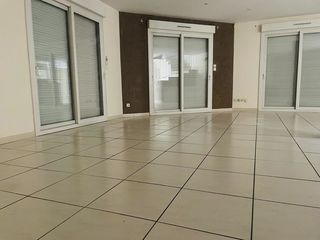  Maison � vendre 4 pi�ces 150 m�