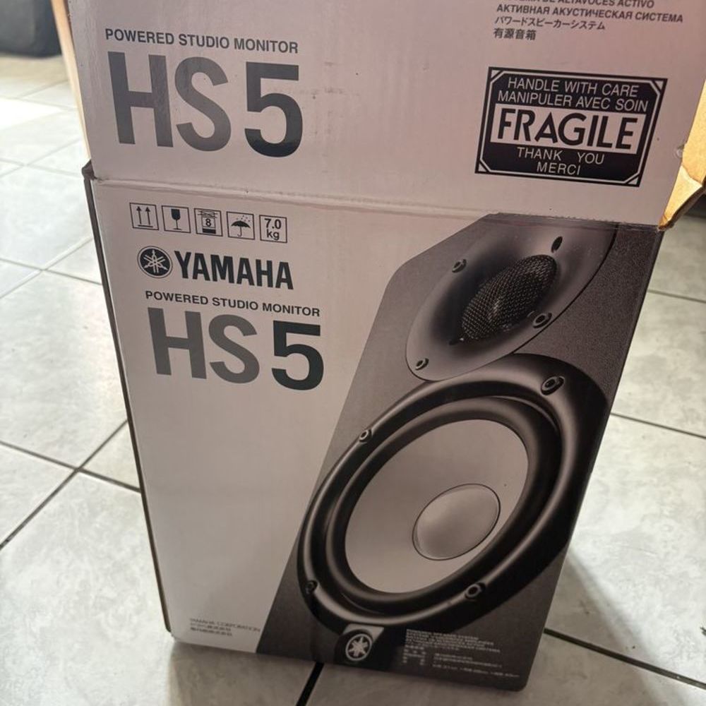 Enceintes amplifier Studio monitor HS 5 Audio et hifi