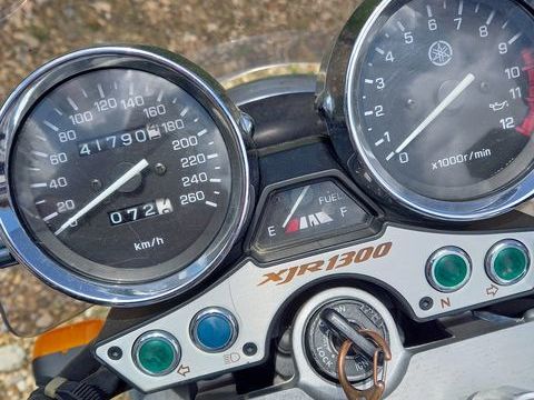 Moto YAMAHA 2001 occasion Dieudonn&eacute; 60530