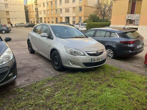 Opel Astra 1.3 CDTI 95 ch FAP ecoFLEX Connect Pack 2012 occasion Marseille 13009