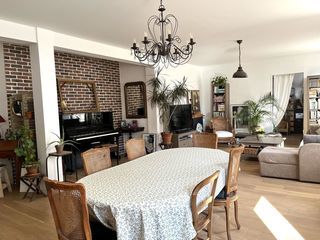  Appartement � vendre 4 pi�ces 128 m�