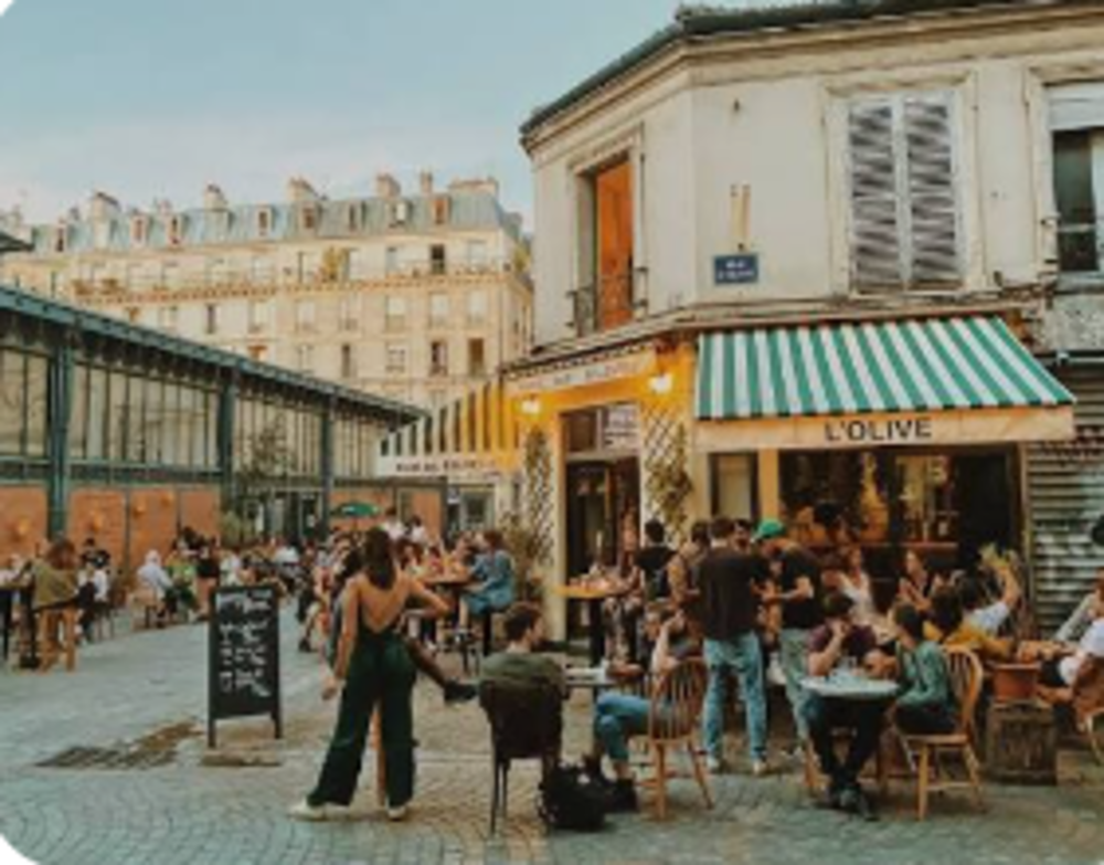   Paris 18