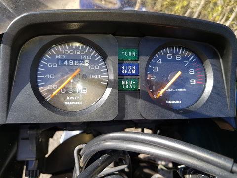 Moto SUZUKI 1996 occasion Matignicourt-Goncourt 51300