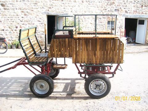 caleche 1600 71960 Serrires