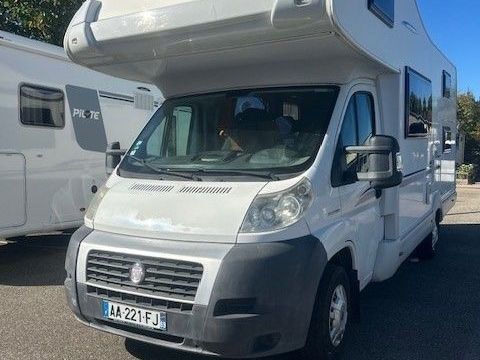 CARAVANS INTERNATIONAL Camping car 2009 occasion Saint-Priest 69800
