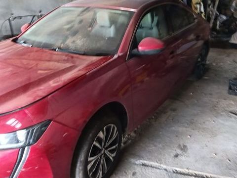 Pi&egrave;ces et &eacute;quipements Voiture Pi&egrave;ces et &eacute;quipements Voiture  occasion Peuton 53360