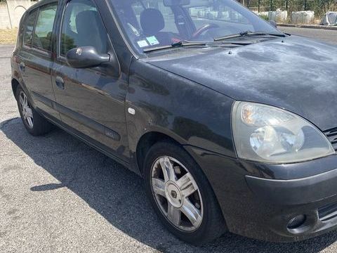 Renault clio ii Clio 1.5 dCi 100 Confort Pack Clim Dynam
