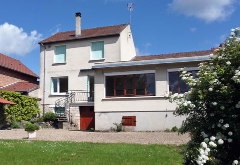   Maison 4 ch. + local activit� 50 m� + atelier, bureau, gar. Maison - 6 pi�ce(s) - 112 m�