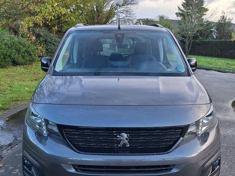 Peugeot Rifter Standard BlueHDi 100 S&S BVM6 5pl Active Pack 2023 occasion Piriac-sur-Mer 44420