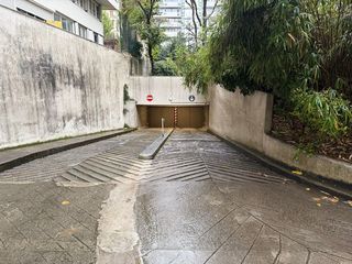  Parking / Garage � louer 8 m�