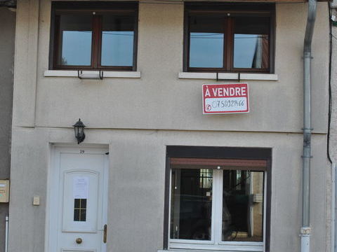  maison de village 55500 Velaines Maison - 5 pi�ce(s) - 122 m�