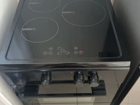 Cuisinière plaques induction Nice (06)