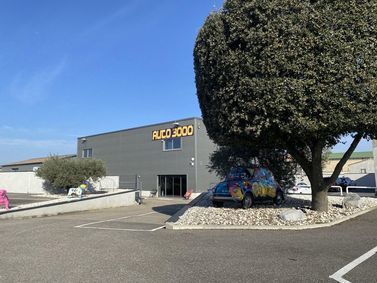 AUTO 3000 , concessionnaire 84