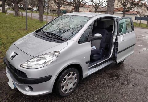 Peugeot 1007 1.4e 75ch Sporty 2006 occasion Salaise-sur-Sanne 38150