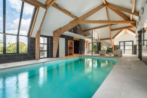   Maison d'exception Maison - 6 pi�ce(s) - 286 m�