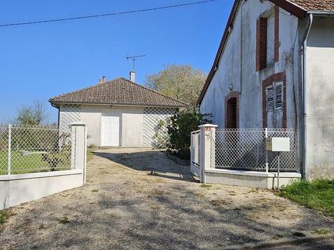   Petite propri�t� dans un environnement calme verdoyant Maison - 3 pi�ce(s) - 74 m�