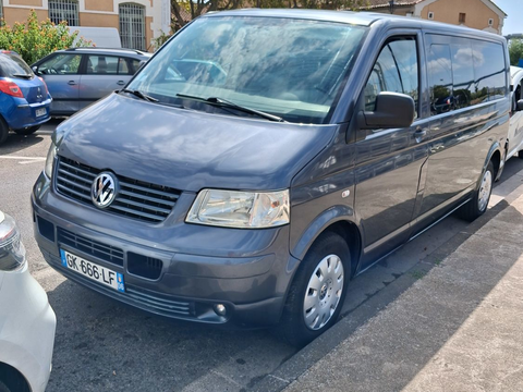 Volkswagen MULTIVAN Multivan 2.5 TDI 130 FAP Confort (7pl) 2008 occasion Martigues 13500