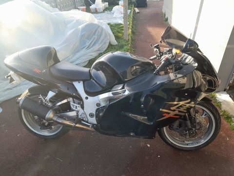 Moto SUZUKI 2000 occasion Donges 44480