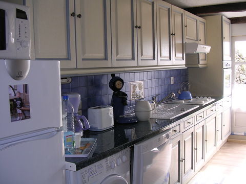   Maison mitoyenne en Pierre du Quercy, Viager libre. Viager - 5 pi�ce(s) - 60 m�