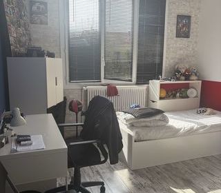  Appartement � vendre 5 pi�ces 100 m�