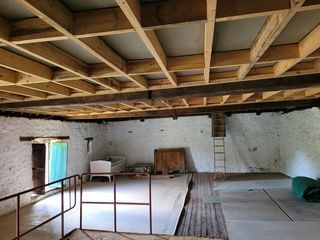  Remise / Grange � vendre 5 pi�ces 260 m�