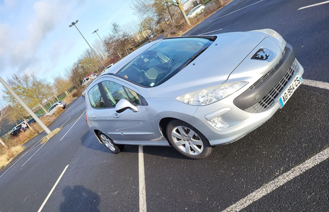 Peugeot 308 1.6 HDi 110ch FAP BVM5 BLUE LION Confort Pack 2009 occasion Beauvais 60000