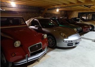 Parking / Garage � louer 300 m�