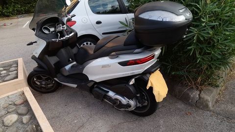 Scooter PIAGGIO 2014 occasion Saint-Rapha&euml;l 83700